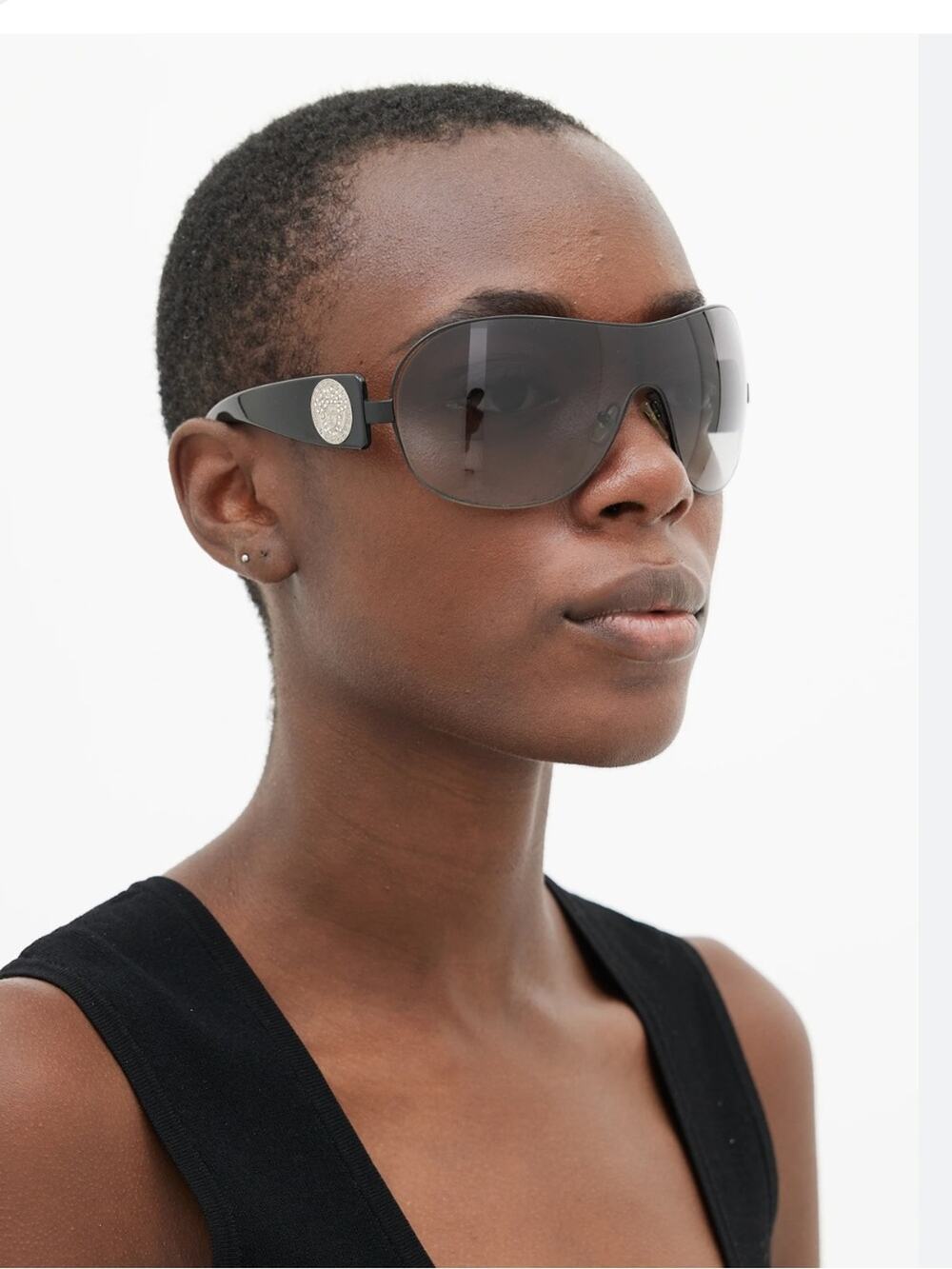 Vintage Y2K Versace 2061-B Tortoiseshell Shield Sunglasses Brown Gradient Lenses